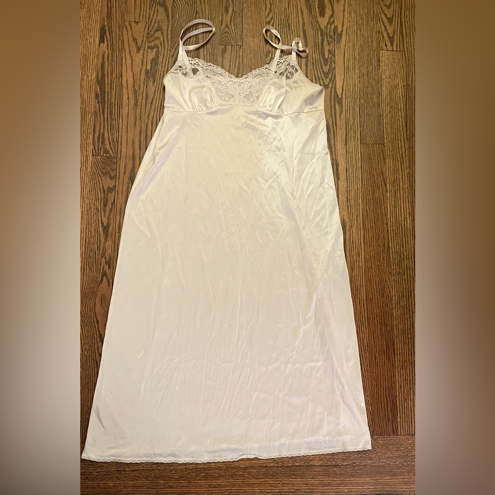 Vassarette Vintage white Full Dress Slip Lace Chemise
